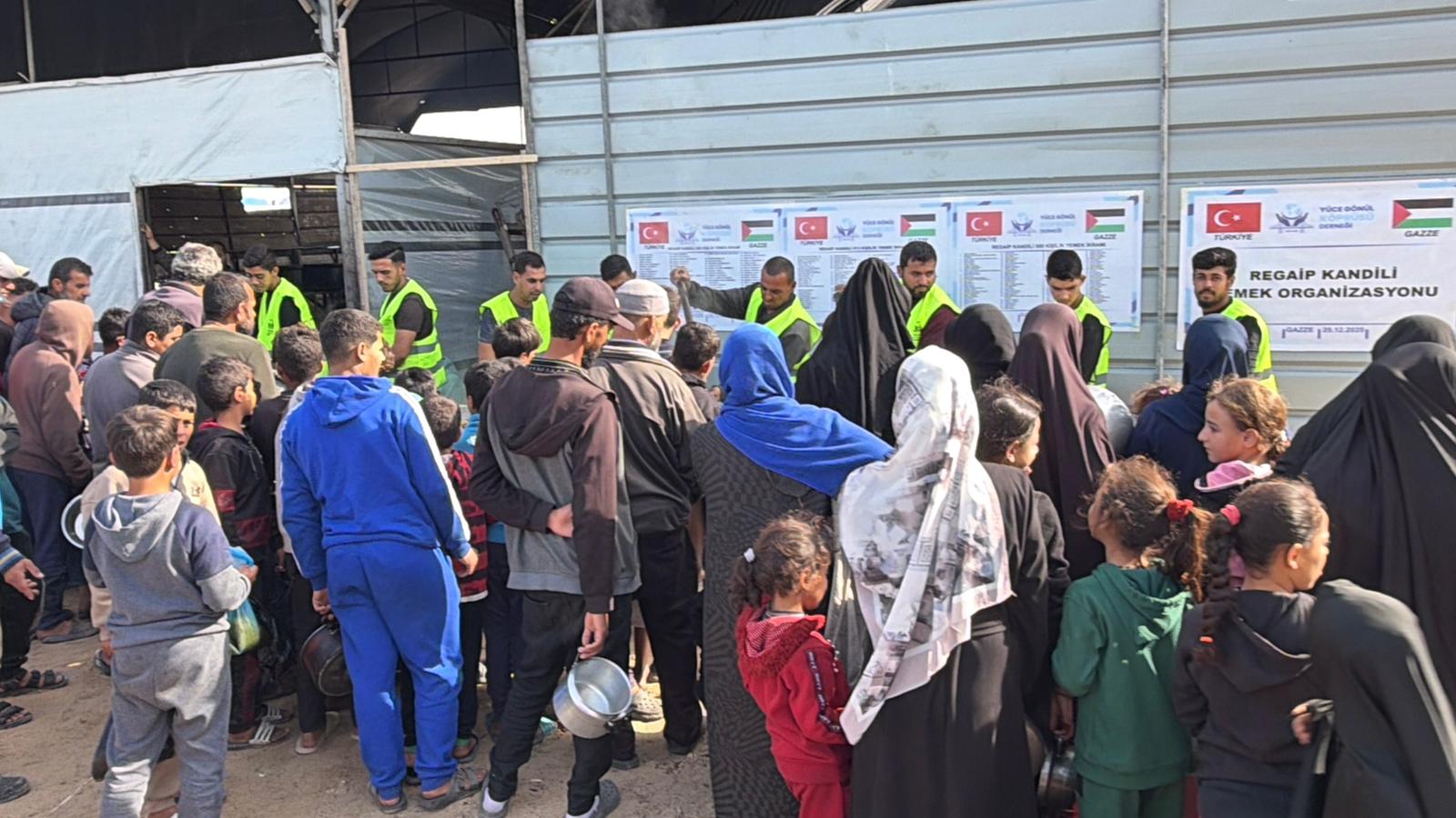 REGAİP KANDİLİ GAZZELİ KARDEŞLERİMİİZ UNUTMADIK